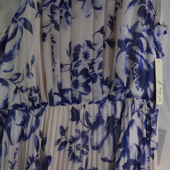Nordstrom Long Floral Chiffon like flowing Roman Style dress. NWT SZ 14 - Picture 5 of 14